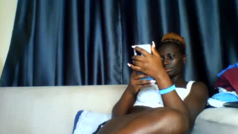 azaelia_iris online show from July 2026 07:01:02 PM