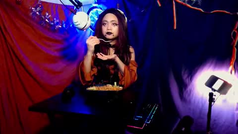 Snapshot of azazelgains chatting on December 2024 05:29:02 AM Azazel online show from December 2024 05:29:02 AM