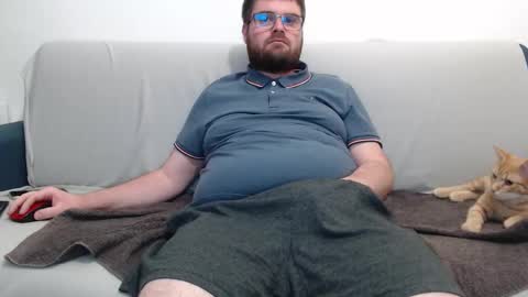 Snapshot of azer912 chatting on November 2025 08:31:01 PM Azer online show from November 2025 08:31:01 PM