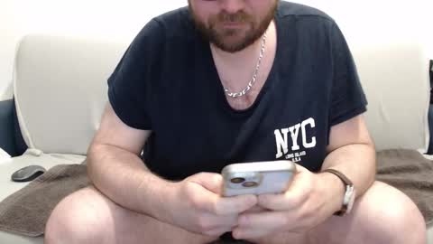 Azer online show from February 2026 10:30:02 PM