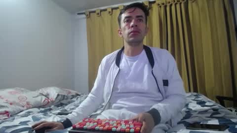 AZIEL online show from February 2025 02:14:01 AM