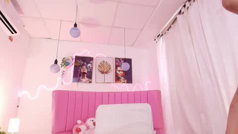 PRINCESS AZUL. online show from September 2025 08:45:02 PM