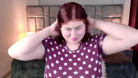 Snapshot of azul_veraa chatting on June 2026 12:15:01 PM Azul online show from June 2026 12:15:01 PM