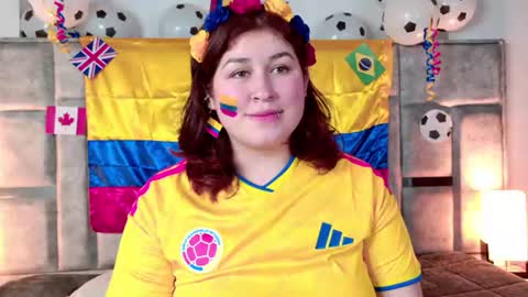 Snapshot of azul_veraa chatting on June 2026 12:25:02 PM Azul online show from June 2026 12:25:02 PM