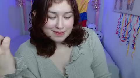 Snapshot of azul_veraa chatting on June 2026 03:25:01 AM Azul online show from June 2026 03:25:01 AM