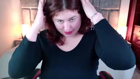 Snapshot of azul_veraa chatting on July 2026 12:19:01 PM Azul online show from July 2026 12:19:01 PM