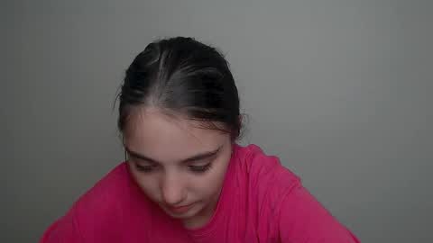 azumi_chan_ online show from October 2025 06:58:01 PM