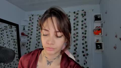 azumi saan online show from November 2025 02:37:02 AM