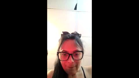 azura lion online show from April 2026 05:41:01 AM