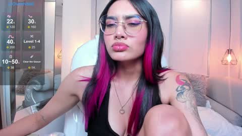 Azura online show from January 2025 10:35:02 PM