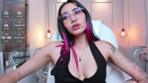 Azura online show from March 2025 10:20:02 PM