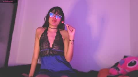 Snapshot of b_abysofy chatting on December 2025 08:21:02 AM Sofia you baby online show from December 2025 08:21:02 AM