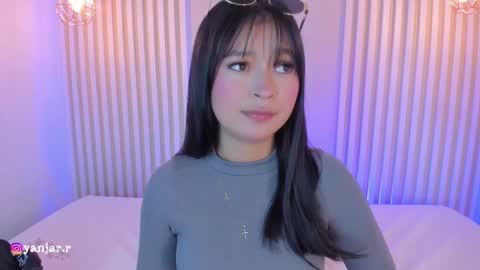 Snapshot of babe_katty chatting on November 2025 11:32:01 AM Katty online show from November 2025 11:32:01 AM