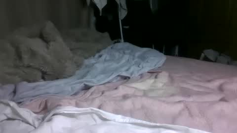 Ava online show from April 2026 10:23:02 PM