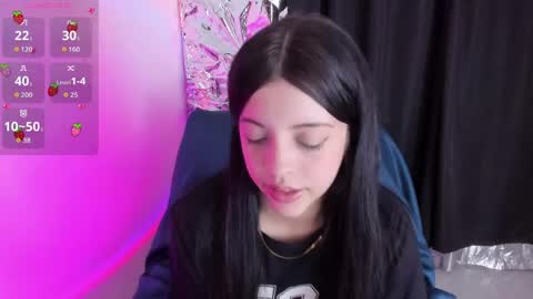 Queen B online show from April 2026 06:13:02 PM