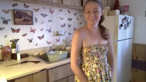 Babette online show from June 2026 10:34:01 PM