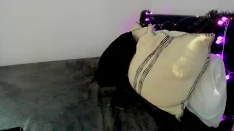 BabieLynn online show from December 2025 02:45:02 PM