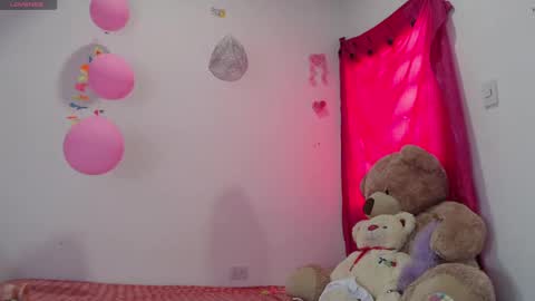 zaleya online show from December 2024 04:29:02 PM