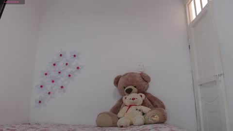 zaleya online show from December 2024 06:55:01 PM