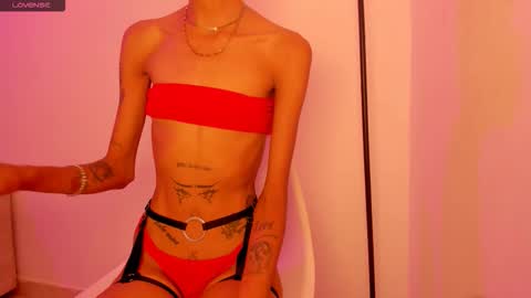 Snapshot of baby_celestee chatting on January 2026 01:19:01 AM Celeste baby online show from January 2026 01:19:01 AM