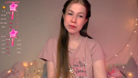 Snapshot of baby_girl_0001 chatting on December 2024 12:00:02 AM Kira online show from December 2024 12:00:02 AM