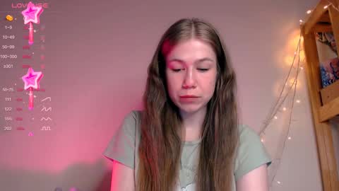 Snapshot of baby_girl_0001 chatting on January 2025 12:06:02 AM Kira online show from January 2025 12:06:02 AM