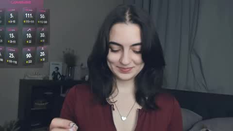 Emily online show from November 2025 07:30:02 AM