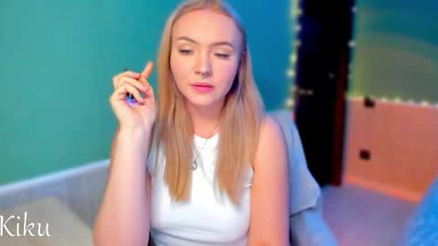 Snapshot of baby_kiku chatting on November 2025 11:14:02 PM Heyy Im Kikuuu Im so energetic Catch my vibe online show from November 2025 11:14:02 PM