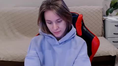 baby_kitte online show from January 2025 02:30:01 AM