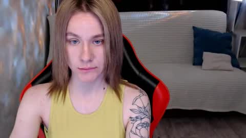 baby_kitte online show from November 2025 03:10:02 AM