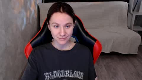 baby_kitte online show from December 2025 03:12:02 AM