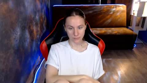 baby_kitte online show from July 2026 03:09:01 AM