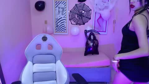 Snapshot of baby_kitty_x chatting on October 2025 01:01:02 PM baby_kitty_x online show from October 2025 01:01:02 PM