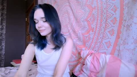 Snapshot of baby_onface chatting on April 2026 08:19:02 AM Alice online show from April 2026 08:19:02 AM