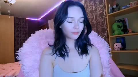 Snapshot of baby_onface chatting on June 2026 05:28:02 PM Alice online show from June 2026 05:28:02 PM