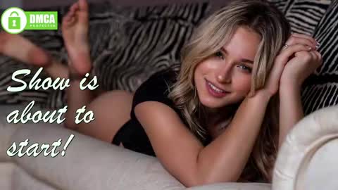 Baby Tavia online show from October 2025 07:01:02 PM