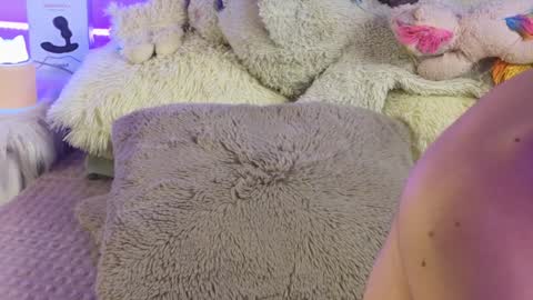 Snapshot of baby_xian chatting on December 2024 01:15:02 AM Dani online show from December 2024 01:15:02 AM