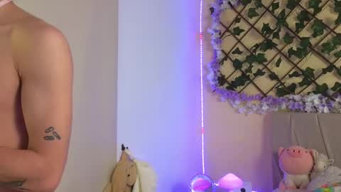 Snapshot of baby_xian chatting on March 2025 03:02:02 AM Dani online show from March 2025 03:02:02 AM