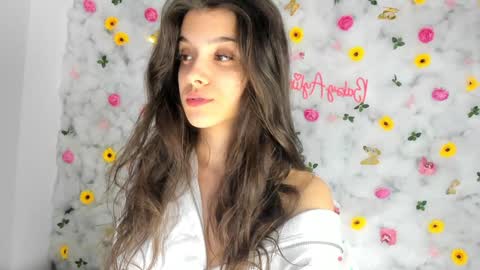 Aylin  online show from February 2025 04:36:02 AM