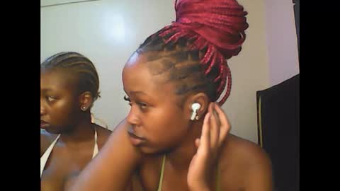 Snapshot of babybrown20 chatting on June 2026 04:12:02 AM babybrown online show from June 2026 04:12:02 AM