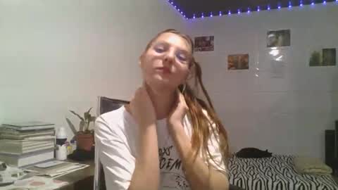 Snapshot of babydemon6 chatting on December 2025 12:19:01 AM babydemon6 online show from December 2025 12:19:01 AM