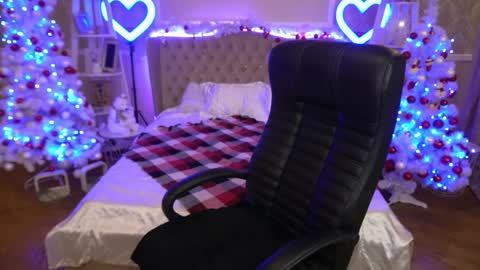 Sasha online show from December 2024 05:37:01 AM