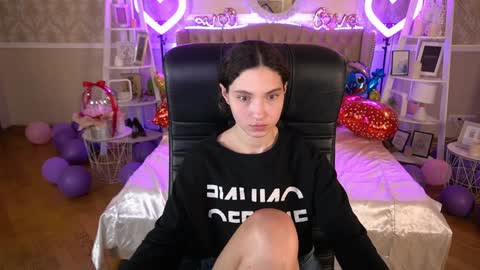 Sasha online show from February 2025 02:47:02 AM