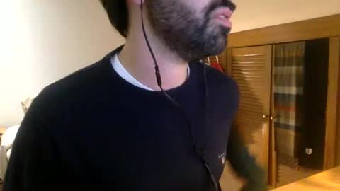 Snapshot of babyhardy chatting on December 2024 01:29:02 AM Tom A.    online show from December 2024 01:29:02 AM
