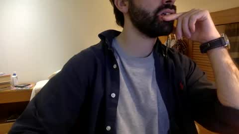 Snapshot of babyhardy chatting on December 2024 06:21:01 PM Tom A.    online show from December 2024 06:21:01 PM