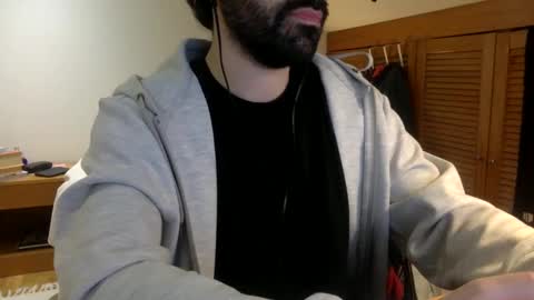 Snapshot of babyhardy chatting on January 2025 11:03:02 PM Tom A.    online show from January 2025 11:03:02 PM