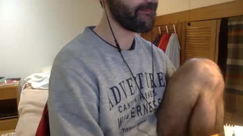 Snapshot of babyhardy chatting on January 2025 11:35:01 AM Tom A.    online show from January 2025 11:35:01 AM