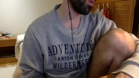 Snapshot of babyhardy chatting on January 2025 07:03:01 PM Tom A.    online show from January 2025 07:03:01 PM