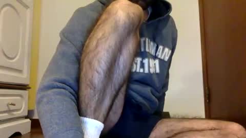 Snapshot of babyhardy chatting on January 2025 11:50:01 PM Tom A.    online show from January 2025 11:50:01 PM