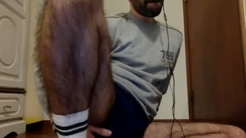 Snapshot of babyhardy chatting on February 2025 11:20:01 PM Tom A.    online show from February 2025 11:20:01 PM